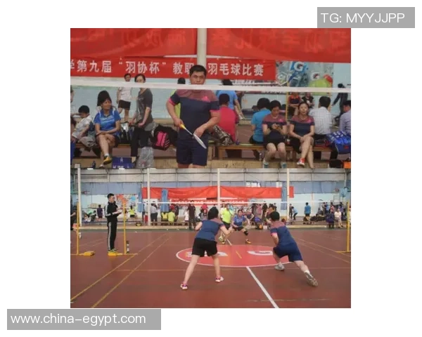 重庆羽毛球队与北京羽毛球队赛后复盘探讨力量对决与战术策略分析 重庆羽毛球队与北京羽毛球队赛后复盘探讨力量对决与战术策略分析